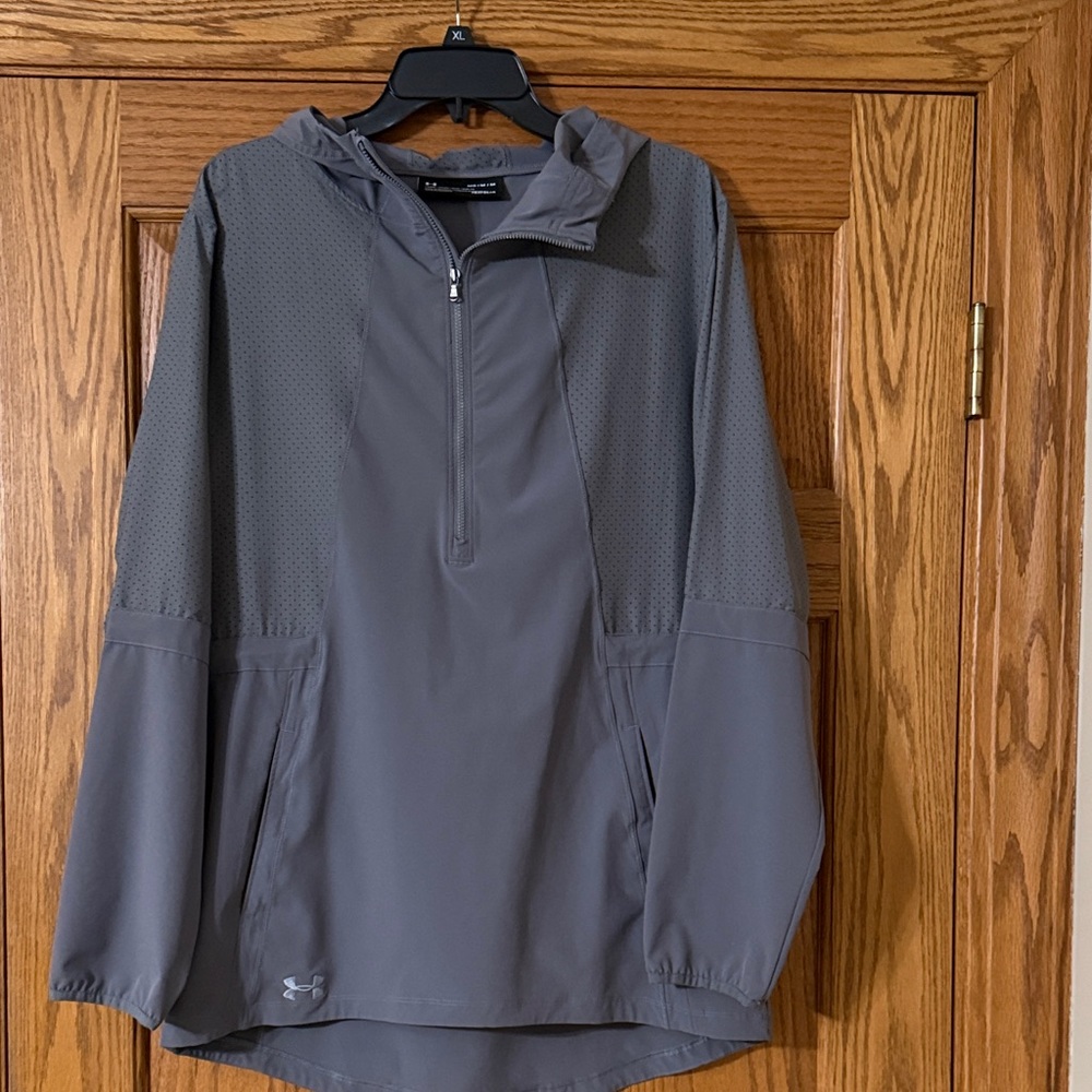 Under Armour Women's Gray Hooded Windbreaker